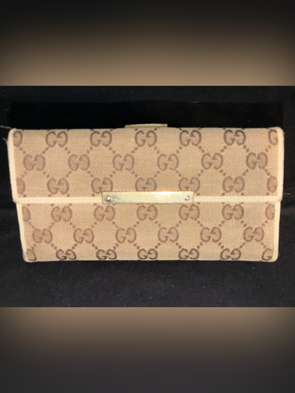Gucci Beige Monogram Canvas Wallet with Gold Accent Plate